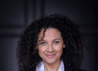 Tag med Florence McLean ind bag seriemorderens maske i Ulstrup