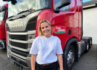 Catrine tog lastbilkørekort for at få bedre indsigt i sine kollegers hverdag